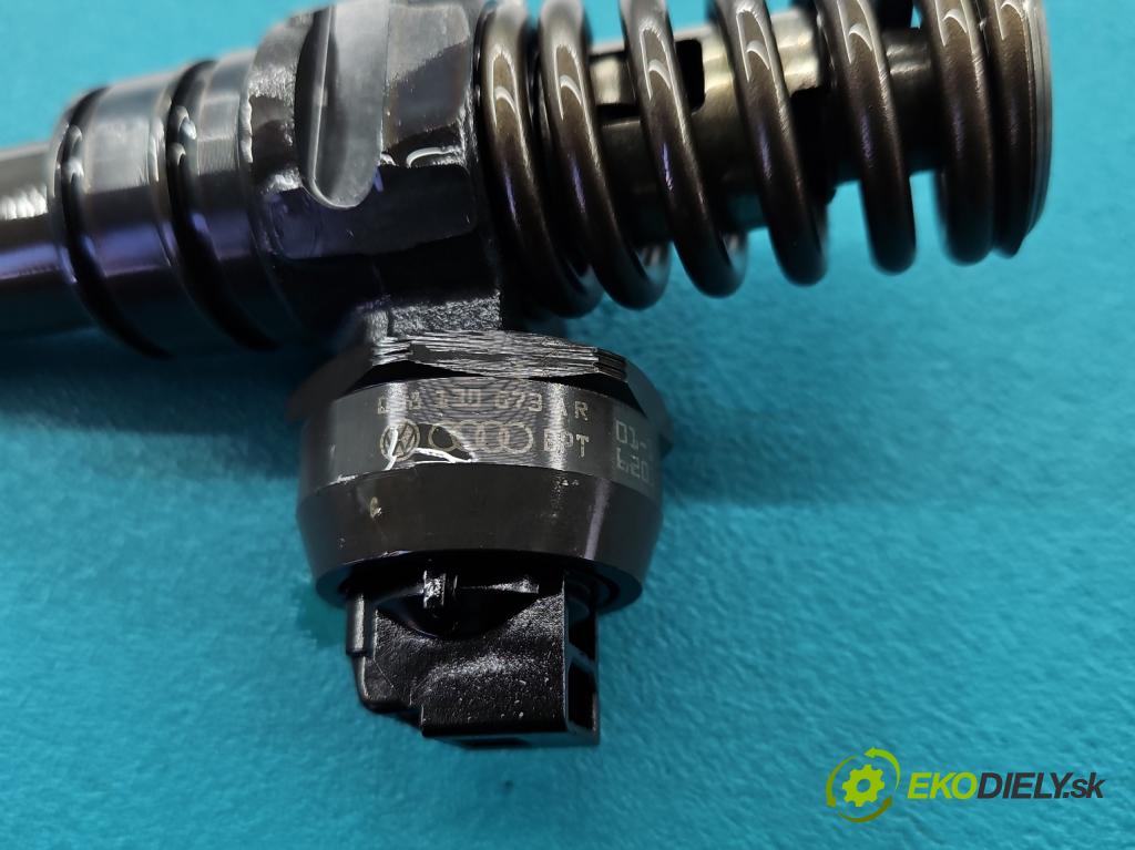 Vw Passat B5 1995-2005 1.9 tdi 131 HP manual 96 kW 1896 cm3 4- vstrekovacie čerpadlo 0414720214 (Vstrekovače)