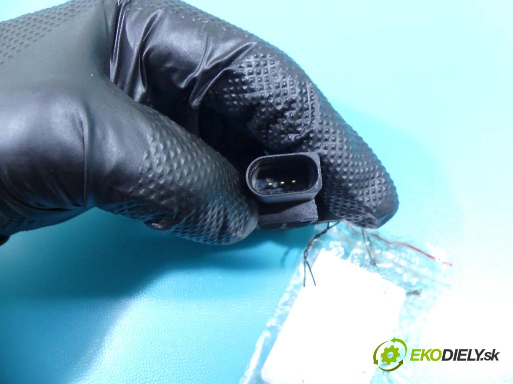 Audi A4 B7 2004-2008 3.0 tdi 232KM automatic 171 kW 2967 cm3 5- snímač tlaku 0281002710 (Snímače tlaku)