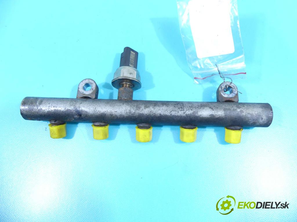 Volvo V50 2.0d 136 HP manual 100 kW 1997 cm3 5- lišta vstrekovacia 9645689580 (Vstrekovacie lišty)