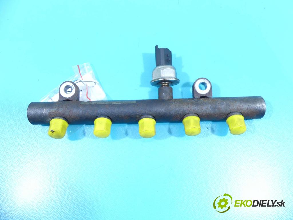 Volvo V50 2.0d 136 HP manual 100 kW 1997 cm3 5- lišta vstrekovacia 9645689580 (Vstrekovacie lišty)