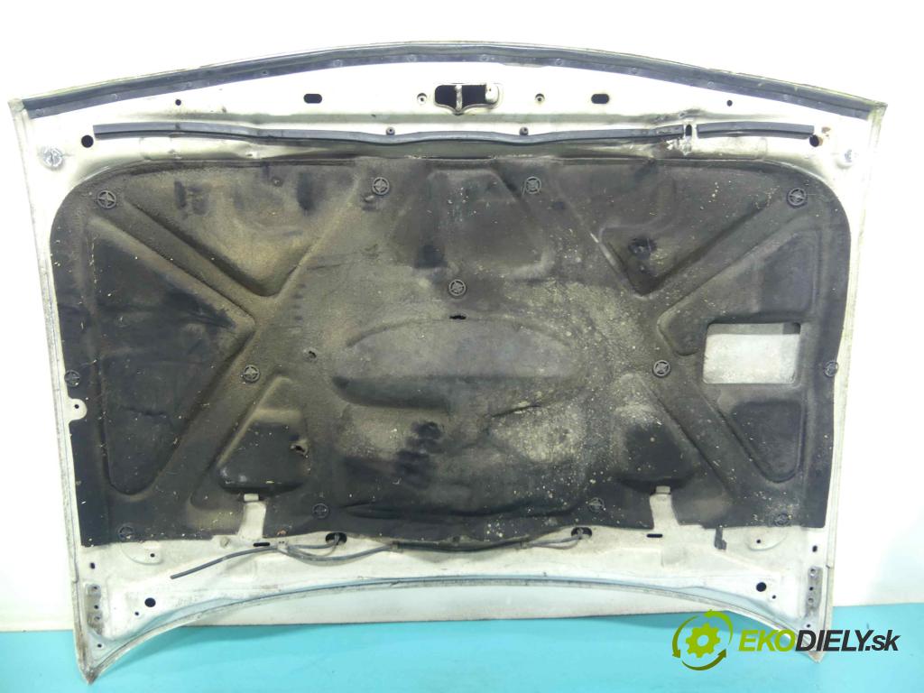 Nissan Terrano II 1992-2006 2.4 116 HP manual 85 kW 2389 cm3 5- kapota predná