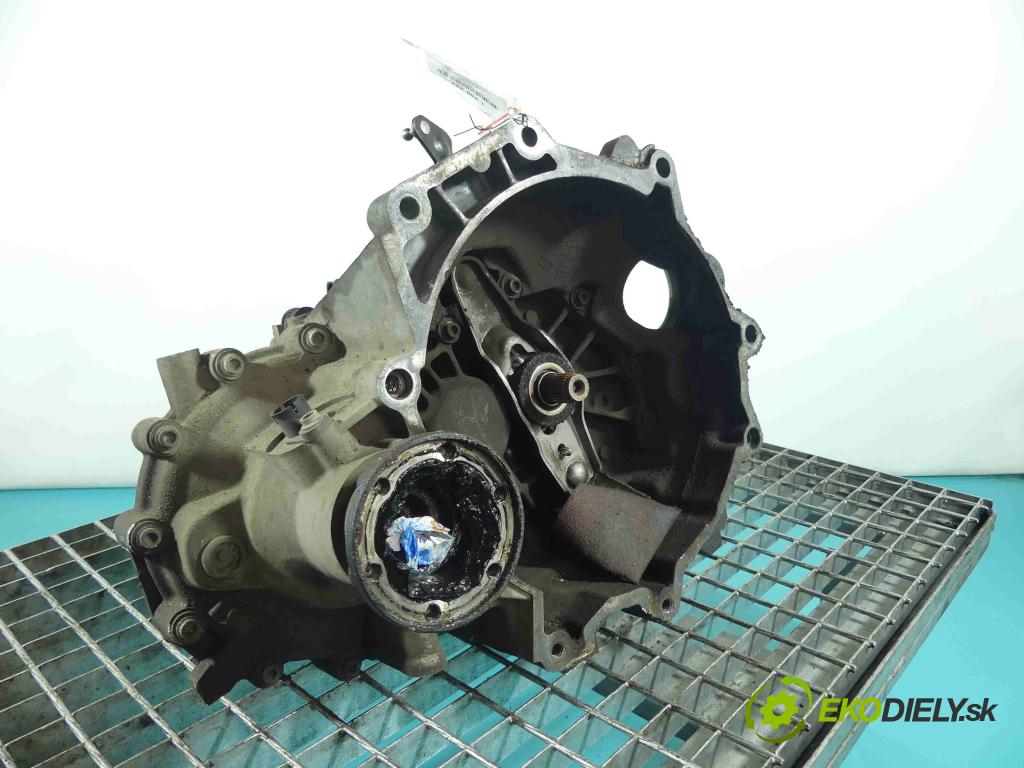 Vw Fox 1.2 6V 54 HP manual 40 kW 1198 cm3 3- prevodovka stupeň,rýchlosť manual HUY