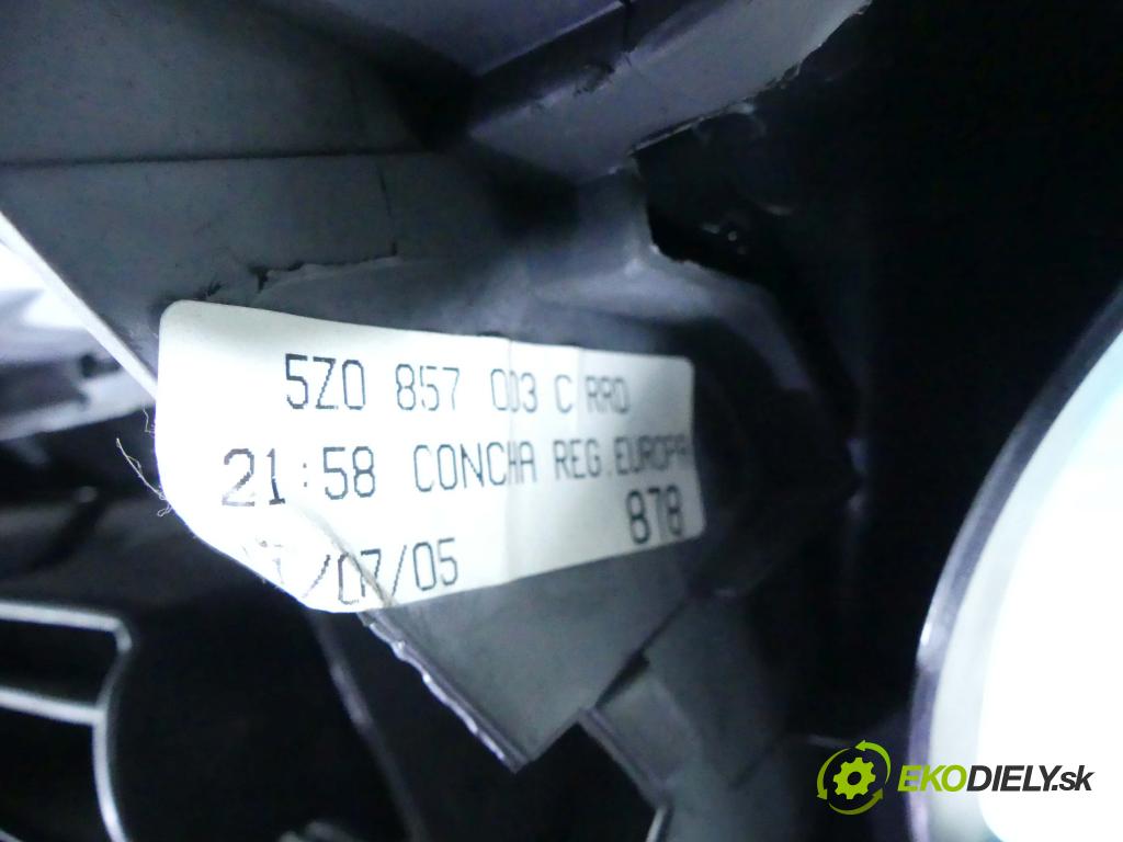 Vw Fox 1.2 6V 54 HP manual 40 kW 1198 cm3 3- kokpit,pristrojová doska rozdeľovacia