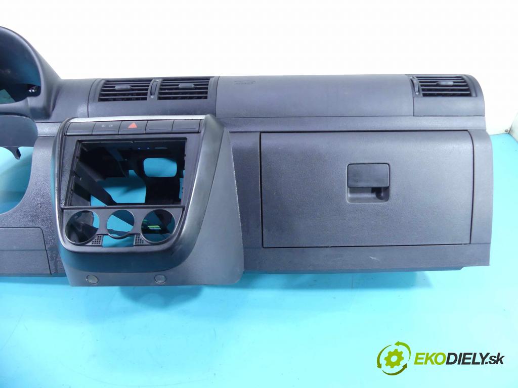 Vw Fox 1.2 6V 54 HP manual 40 kW 1198 cm3 3- kokpit,pristrojová doska rozdeľovacia