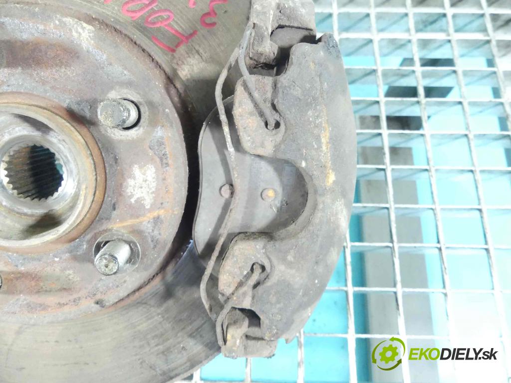 Ford Transit connect 1.8 tddi 75 HP manual 55 kW 1753 cm3 5- brzdič predné pravý (Ostatné)