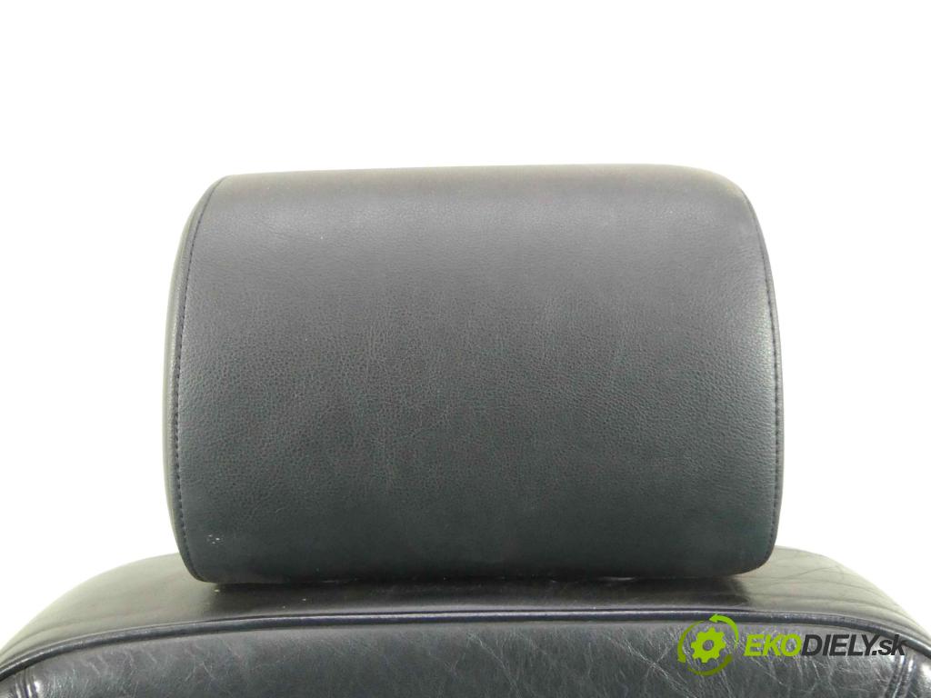 Audi A8 D2 1994-2002 4.2 V8 299KM automatic 220 kW 4172 cm3 4- Sedačka pravý  (Sedačky, sedadlá)
