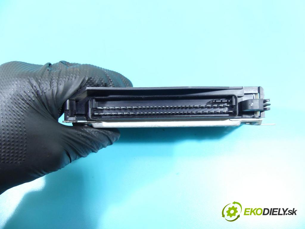 Audi A8 D2 1994-2002 4.2 V8 299KM automatic 220 kW 4172 cm3 4- modul riadiaca jednotka 0265109043 (Ostatné)