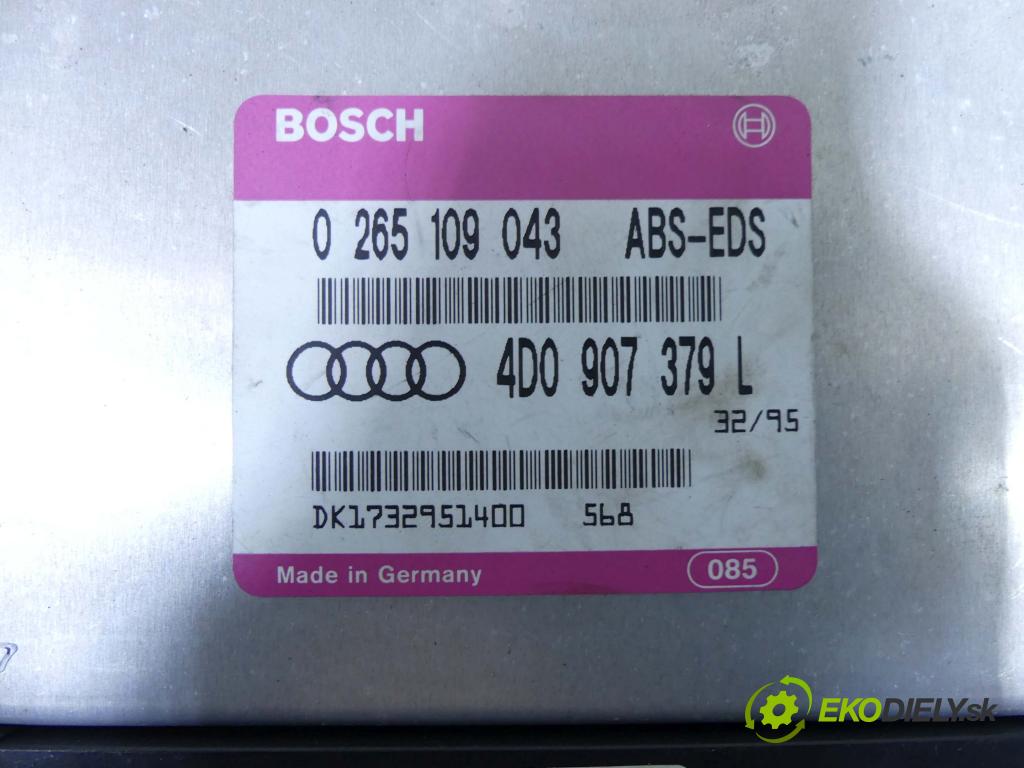 Audi A8 D2 1994-2002 4.2 V8 299KM automatic 220 kW 4172 cm3 4- modul riadiaca jednotka 0265109043 (Ostatné)