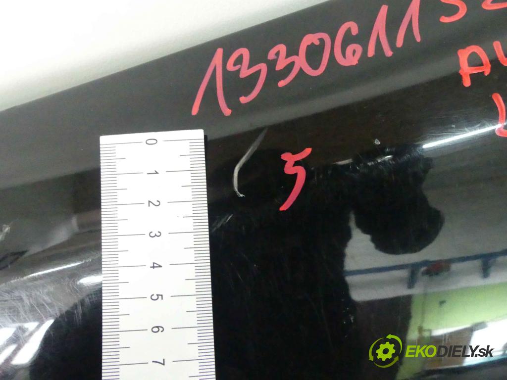 Audi A8 D2 1994-2002 4.2 V8 299KM automatic 220 kW 4172 cm3 4- blatnik přední levý  (Predné ľavé)