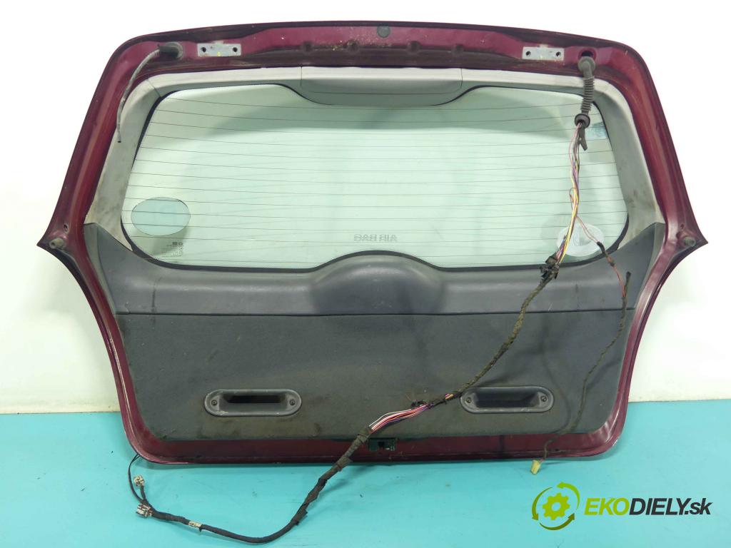 Daewoo Nubira I 1997-1999 1.6 16v 106 hp manual 77,8 kW 1598 cm3 5- zadní kufrové dveře  (Zadní kapoty)