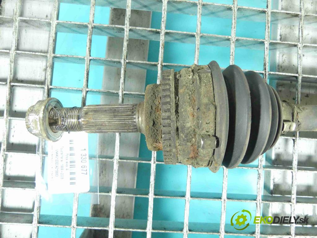 Toyota Yaris I 1999-2005 1.0 vvti 65 HP manual 48 kW 998 cm3 5- poloos ľavé  (Poloosy)