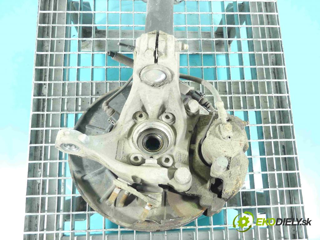 Vw Passat B7 2010-2014 2.0 tdi 140 HP manual 103 kW 1968 cm3 5- náboj ľavé  (Náboje)