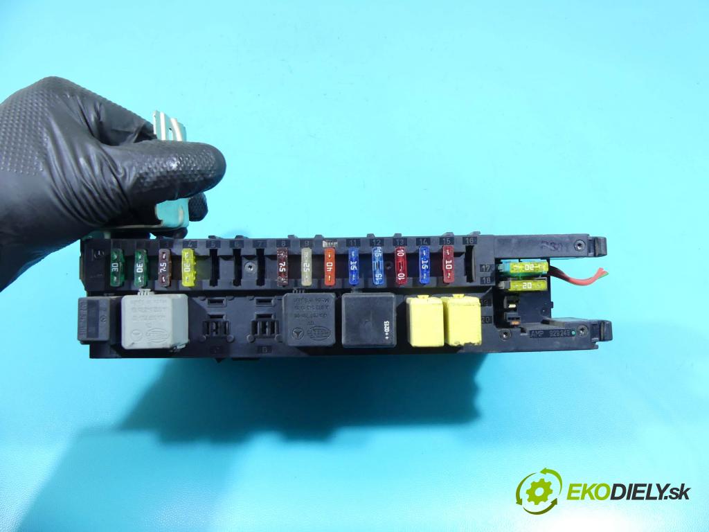 Mercedes C W203 2000-2007 2.0 kompressor 163 hp manual 120 kW 1998 cm3 5- skříňka pojistková 0035455201 (Pojistkové skříňky)