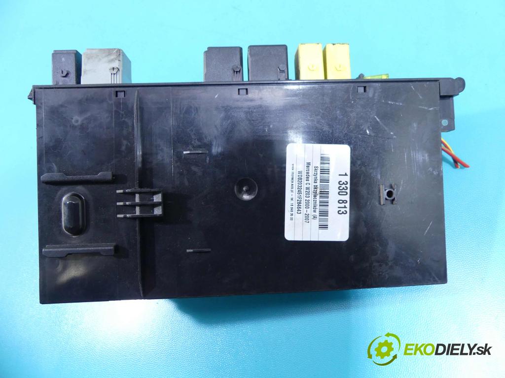 Mercedes C W203 2000-2007 2.0 kompressor 163 hp manual 120 kW 1998 cm3 5- skříňka pojistková 0035455201 (Pojistkové skříňky)