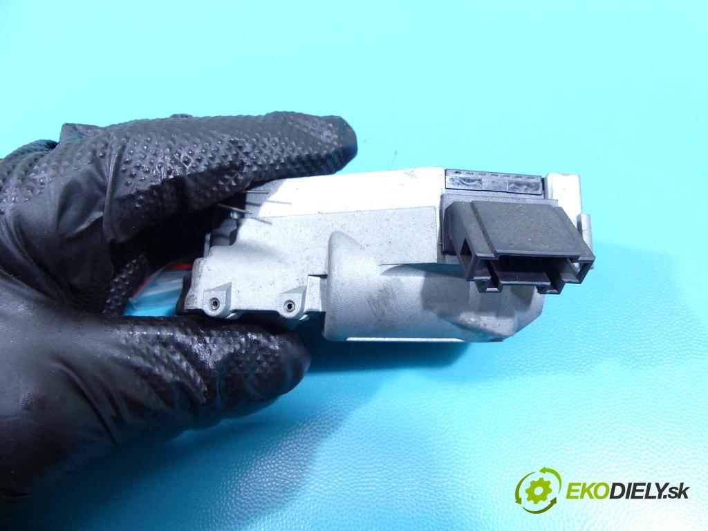 Mercedes C W203 2000-2007 2.0 kompressor 163 HP manual 120 kW 1998 cm3 5- Blokáda: řízení: 488300401110 (Ostatné)