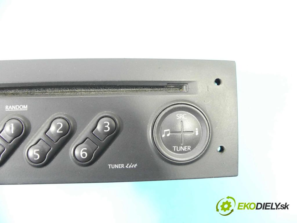 Renault Scenic II 2003-2009 1.5 dci 101 HP manual 74 kW 1461 cm3 5- Radio originál 8200300858