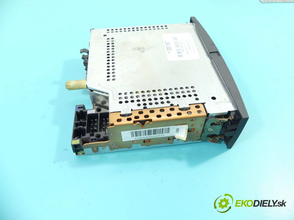 Renault Scenic II 2003-2009 1.5 dci 101 HP manual 74 kW 1461 cm3 5- Radio originál 8200300858