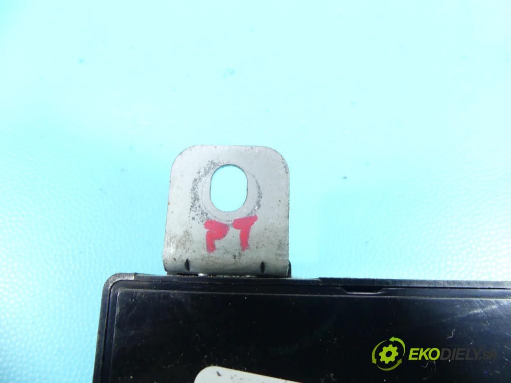 Kia Carnival II 2005-2014 2.9 crdi 185 HP manual 136 kW 2902 cm3 5- modul riadiaca jednotka 95700-4D000 (Ostatné)