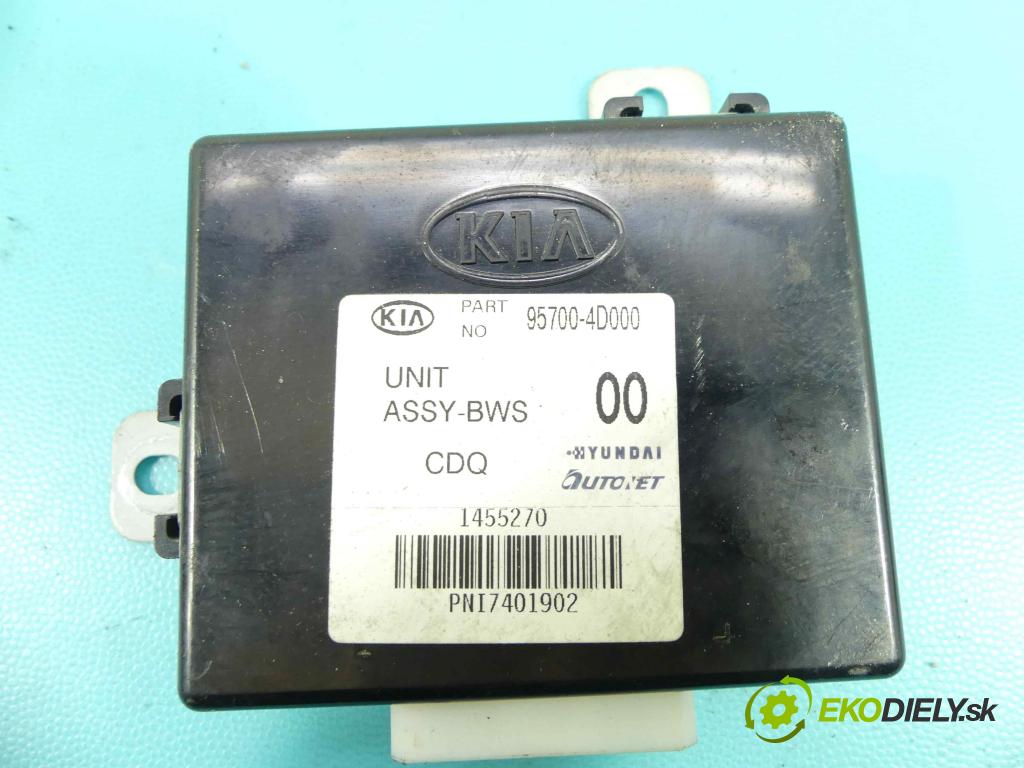Kia Carnival II 2005-2014 2.9 crdi 185 HP manual 136 kW 2902 cm3 5- modul riadiaca jednotka 95700-4D000 (Ostatné)
