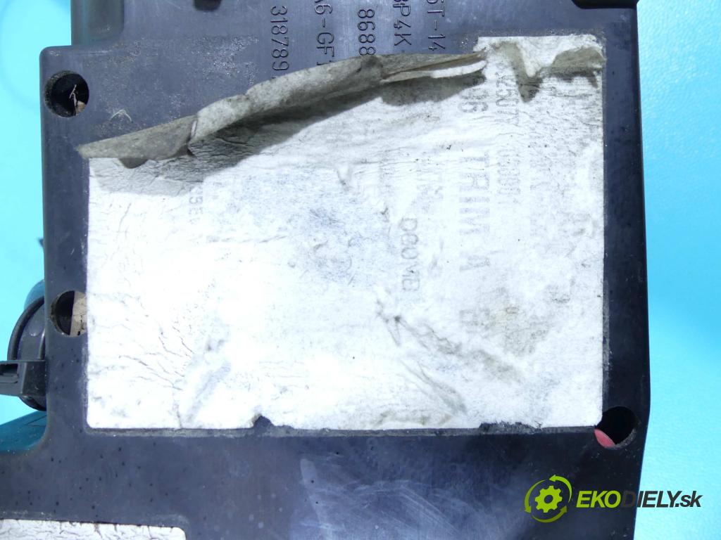 Ford C-Max I 2003-2010 2.0 tdci 136hp manual 100 kW 1997 cm3 5- skříňka pojistková 3M5T-14A067-BB (Pojistkové skříňky)