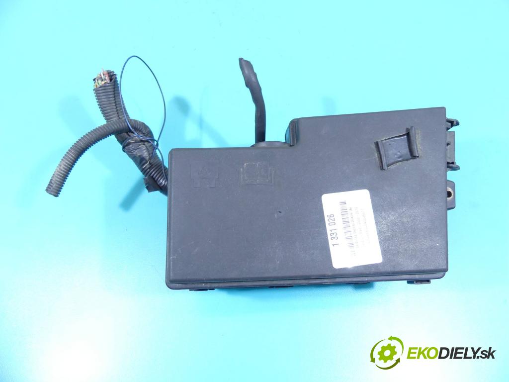 Ford C-Max I 2003-2010 2.0 tdci 136hp manual 100 kW 1997 cm3 5- skříňka pojistková 3M5T-14A067-BB (Pojistkové skříňky)