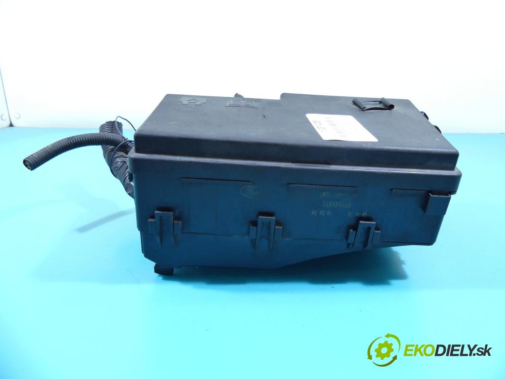 Ford C-Max I 2003-2010 2.0 tdci 136hp manual 100 kW 1997 cm3 5- skříňka pojistková 3M5T-14A067-BB (Pojistkové skříňky)