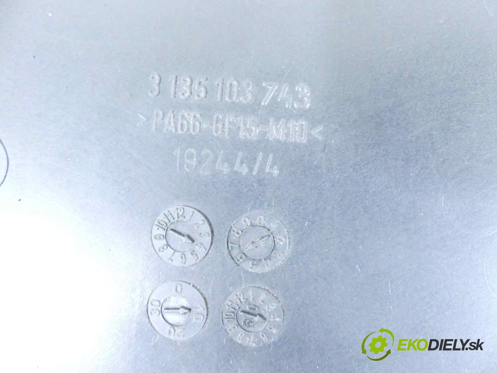 Ford C-Max I 2003-2010 2.0 tdci 136 HP manual 100 kW 1997 cm3 5- Ventilátor chladiča 137328558