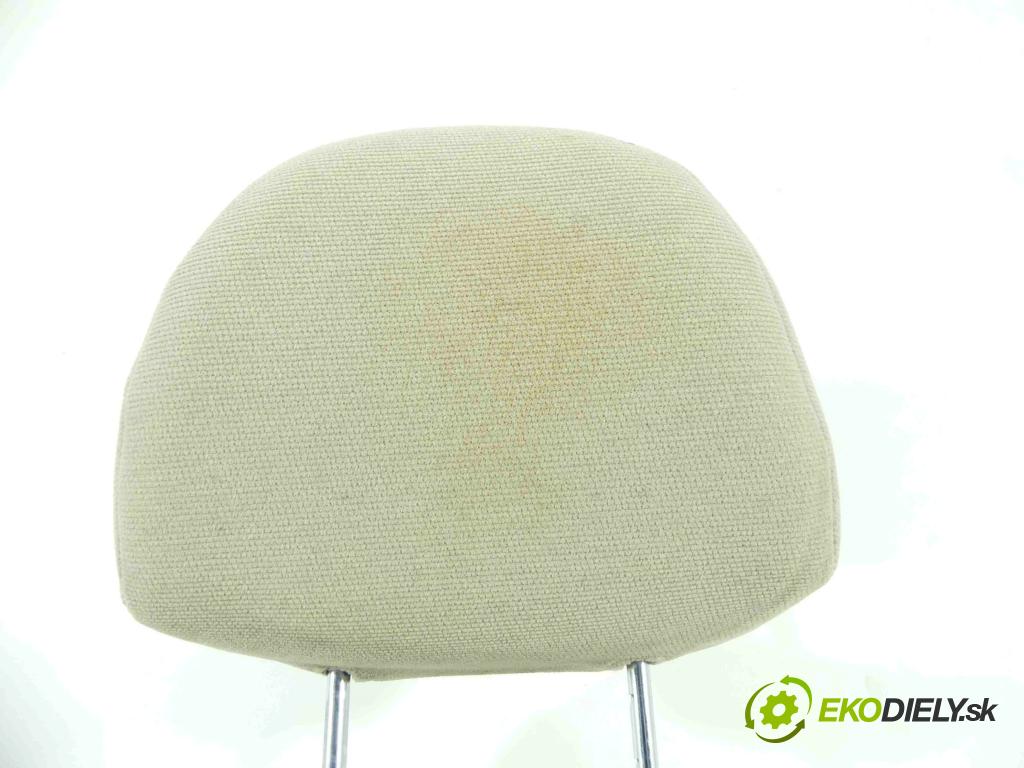 Kia Carnival II 2005-2014 2.9 crdi 185 HP manual 136 kW 2902 cm3 5- Sedačka pravý  (Sedačky, sedadlá)