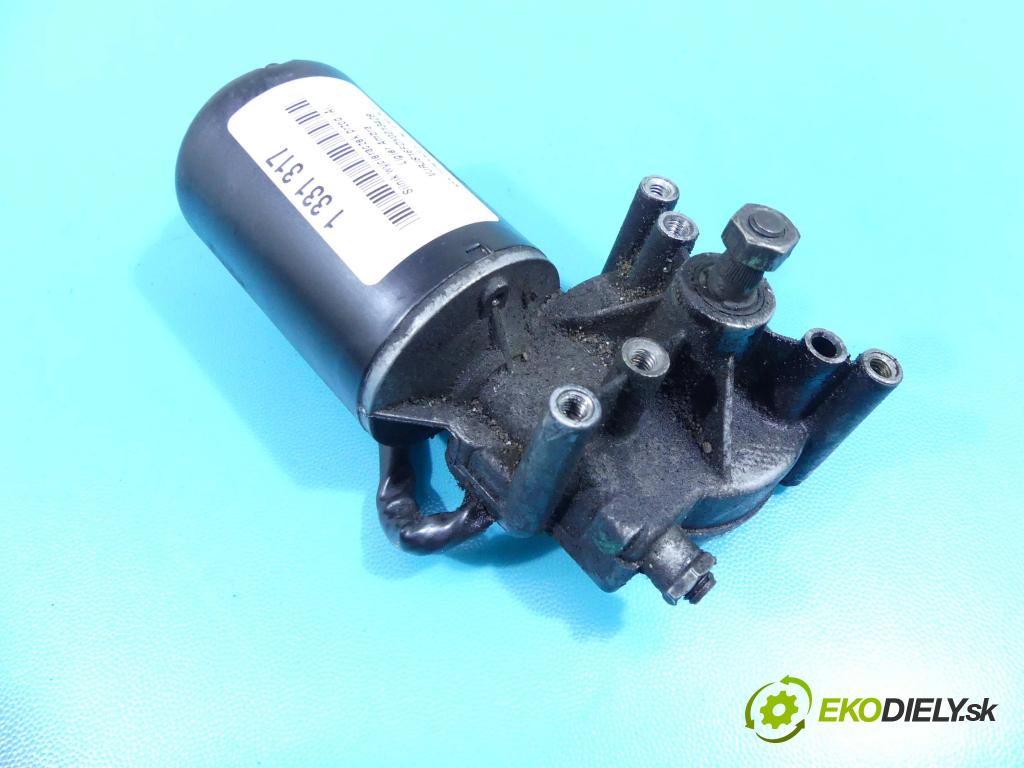 Ligier Ambra 0.5d automatic 4 kW 505 cm3 3- motor stieračov predné