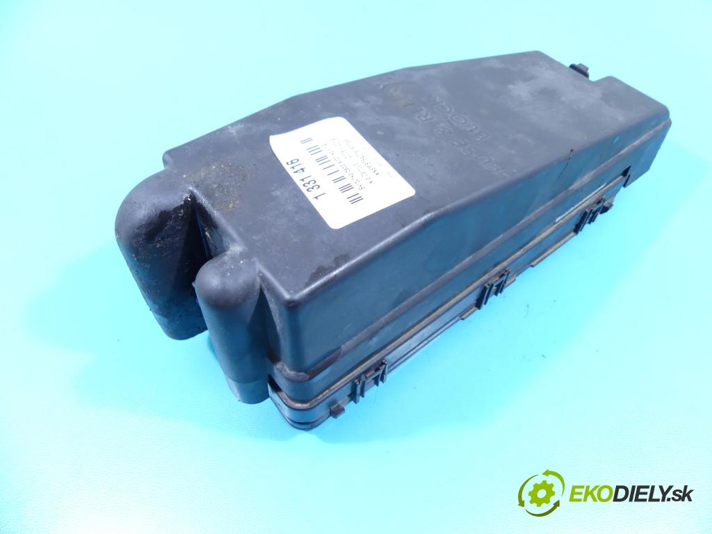 Kia Carnival II 2005-2014 2.9 crdi 185 hp manual 136 kW 2902 cm3 5- skříňka pojistková 919504D050 (Pojistkové skříňky)