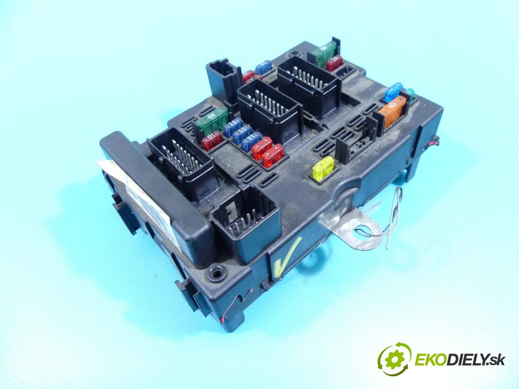 Peugeot 307 1.4 16v 88 HP manual 65 kW 1360 cm3 5- modul riadiaca jednotka 9650664080 (Ostatné)