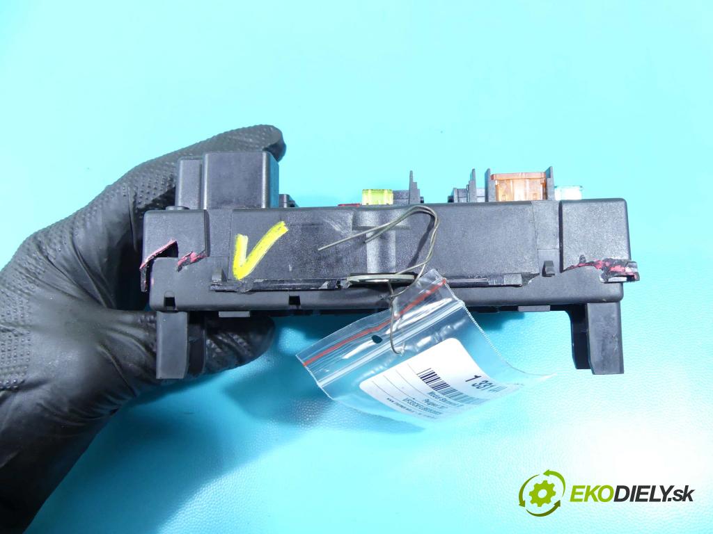 Peugeot 307 1.4 16v 88 HP manual 65 kW 1360 cm3 5- modul riadiaca jednotka 9650664080 (Ostatné)