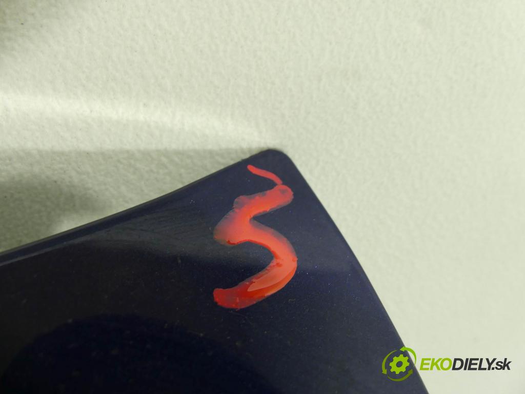 Vw Passat B6 2005-2010 2.0 tdi 140 hp manual 103 kW 1968 cm3 4- zadní kufrové dveře  (Zadní kapoty)