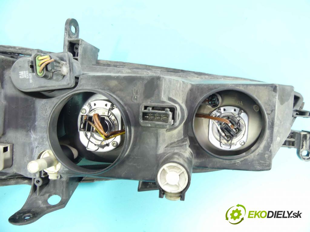 Opel Vectra B 1995-2002 1.8 16v 122 HP manual 90 kW 1796 cm3 4- Reflektor: pravý 90586845 (Pravé)