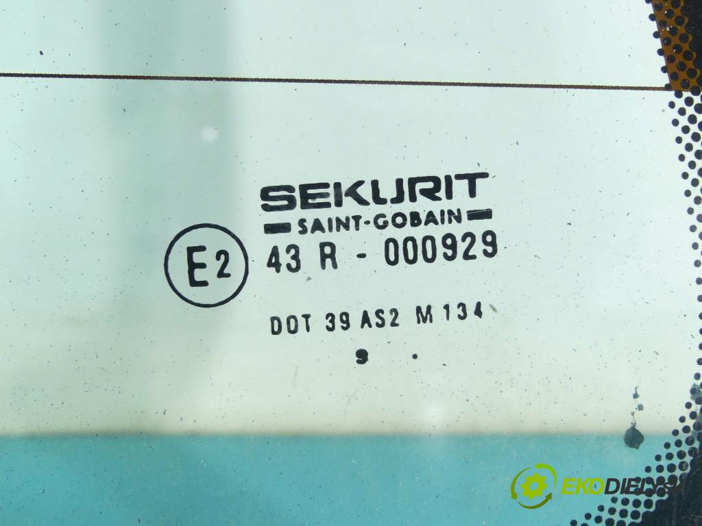 Ligier Ambra 0.5d automatic 4 kW 505 cm3 3- sklo zadní  (Okna zadní)