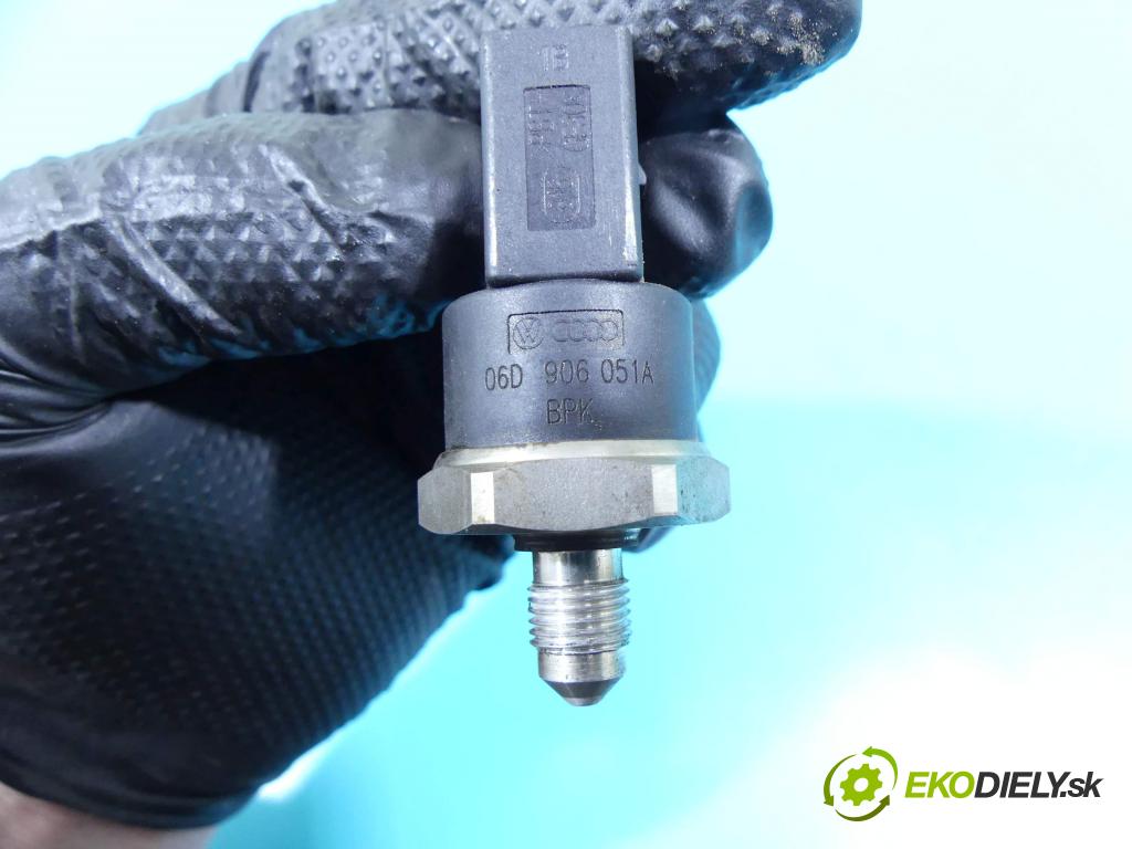 Vw Golf IV 1997-2003 1.6 FSI 110 hp manual 81 kW 1598 cm3 5- snímač tlaku 06D906051A (Snímače tlaku)