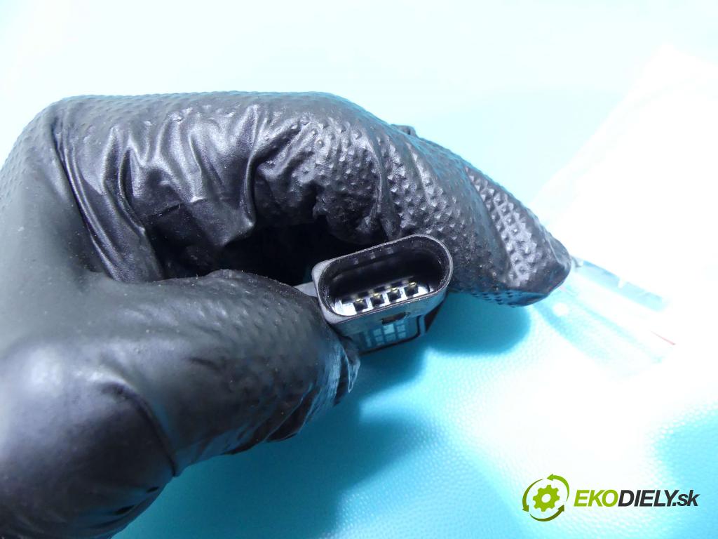 Vw Golf IV 1997-2003 1.6 FSI 110 hp manual 81 kW 1598 cm3 5- snímač tlaku 0261230081 (Snímače tlaku)