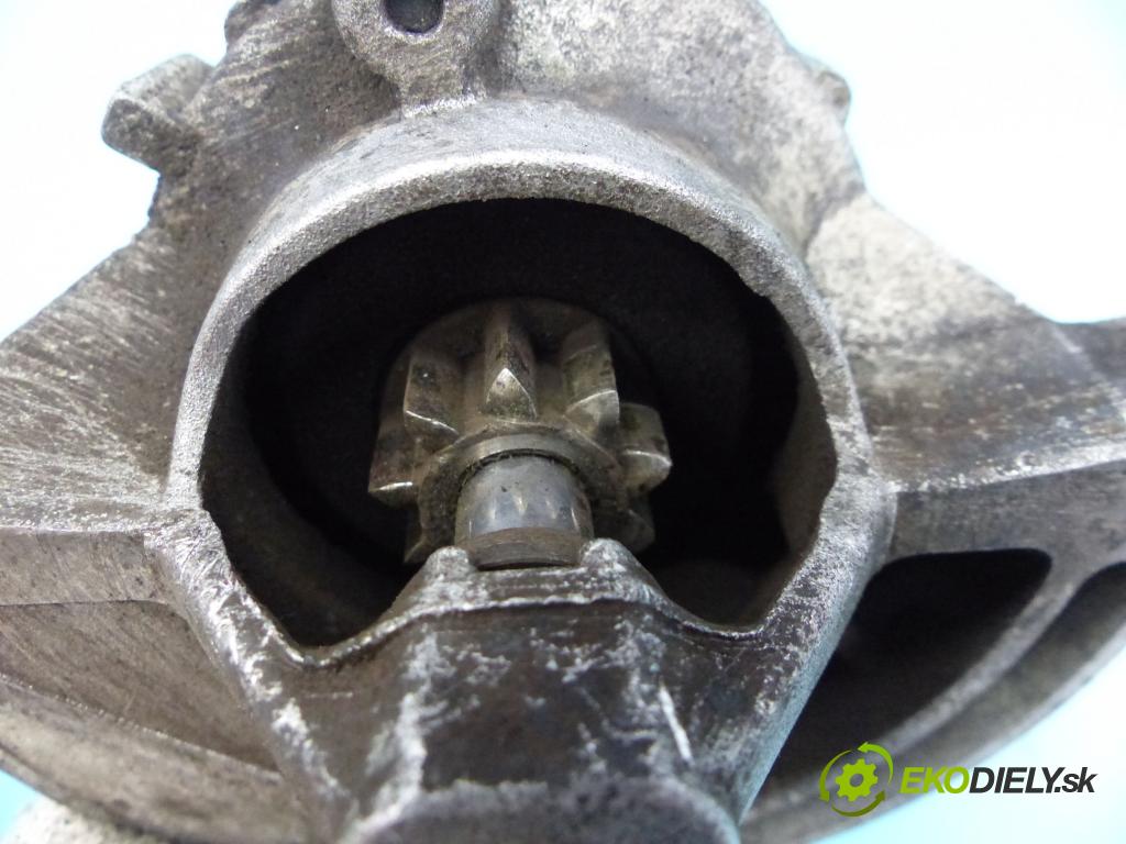 Peugeot 307 1.4 16v 88 HP manual 65 kW 1360 cm3 5- štartér  (Štartéry)