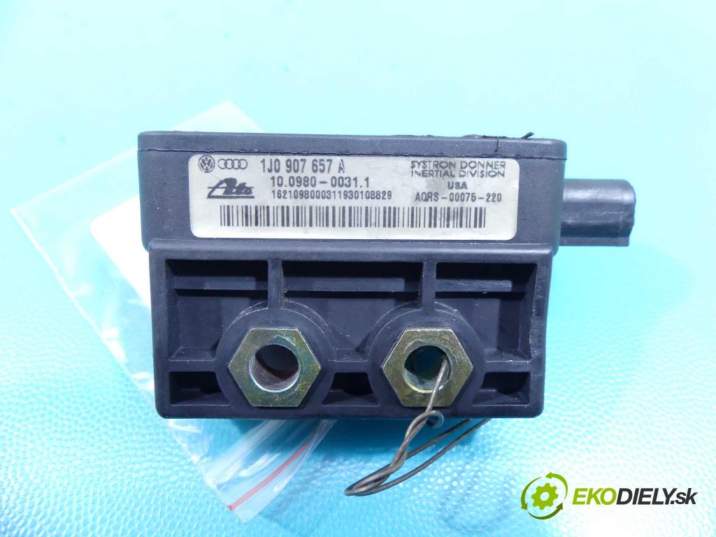 Audi A3 8L 1996-2003 1.6 SR 102 hp manual 75 kW 1595 cm3 5- snímač ESP 1J0907657A