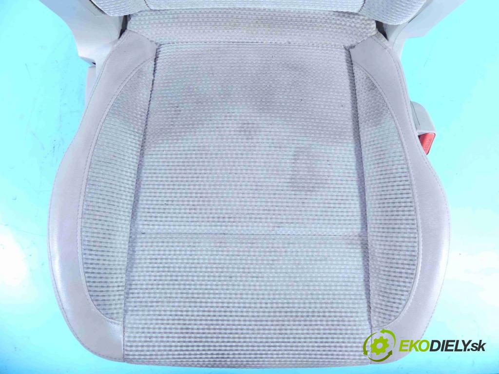 Renault Koleos I 2008-2016 2.0 DCI 173KM manual 127 kW 1995 cm3 5- Sedačka pravý  (Sedačky, sedadlá)
