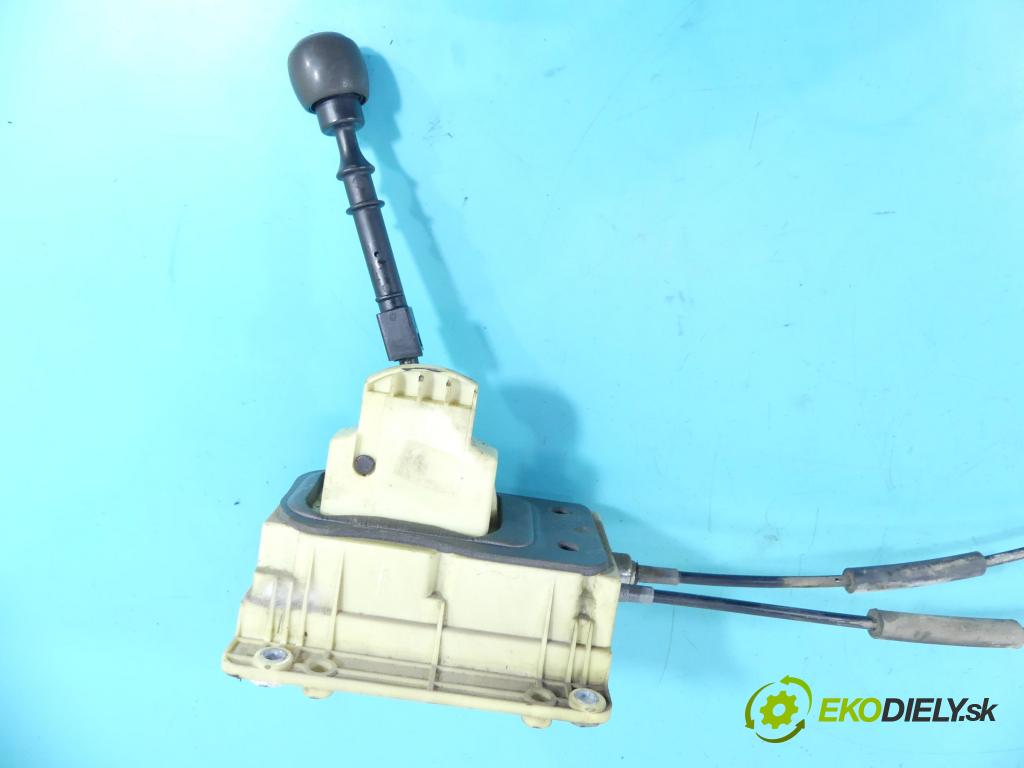 Fiat Stilo 1.4 16v 95 HP manual 70 kW 1368 cm3 5- Páka: Změny: stupeň,rýchlosť (Rýchlostné páky / kulisy)