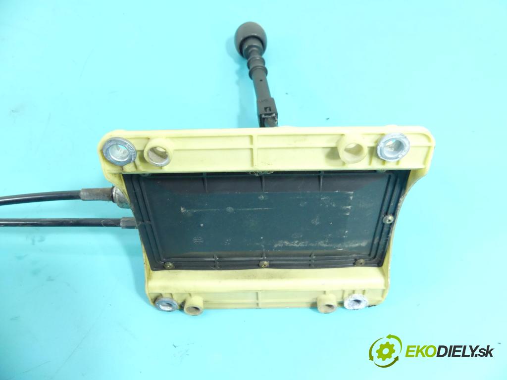 Fiat Stilo 1.4 16v 95 HP manual 70 kW 1368 cm3 5- Páka: Změny: stupeň,rýchlosť (Rýchlostné páky / kulisy)