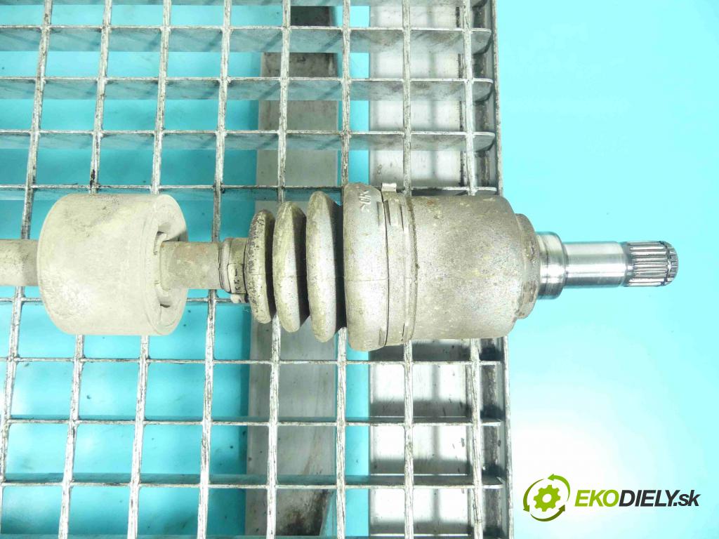 Fiat Stilo 1.4 16v 95 HP manual 70 kW 1368 cm3 5- poloos pravé  (Poloosy)