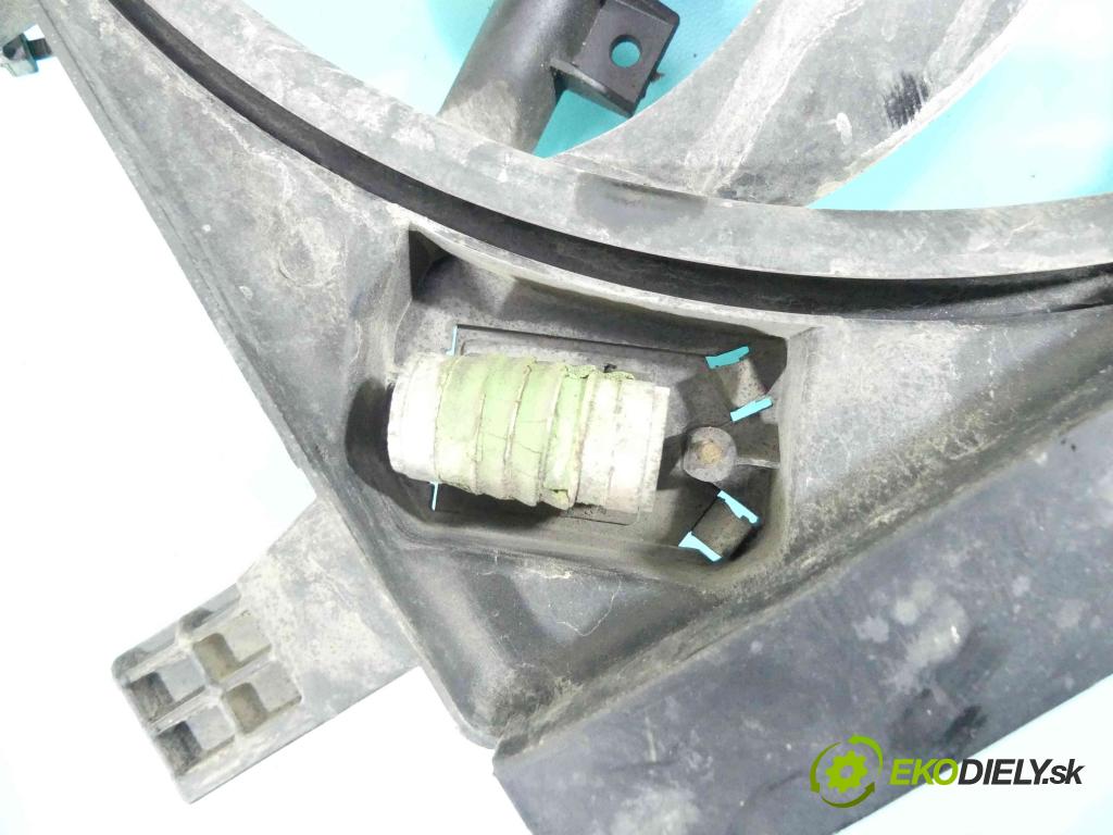 Fiat Punto Grande 1.4 77 HP manual 57 kW 1368 cm3 5- Ventilátor chladiča 51797135