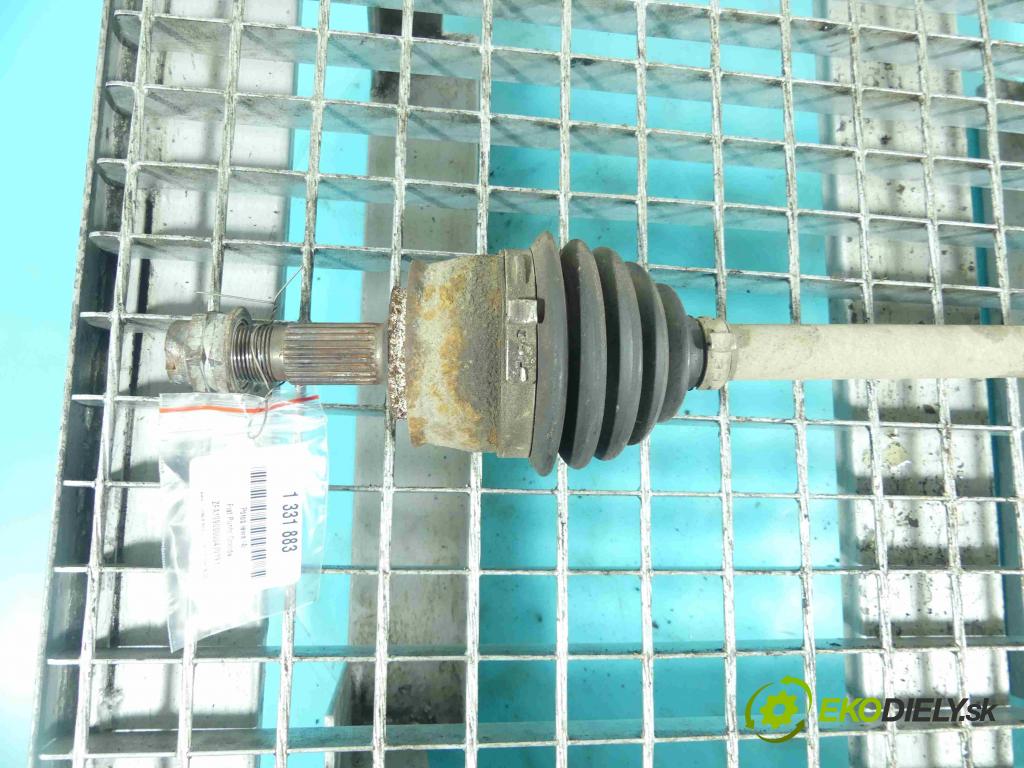 Fiat Punto Grande 1.4 77 HP manual 57 kW 1368 cm3 5- poloos ľavé  (Poloosy)