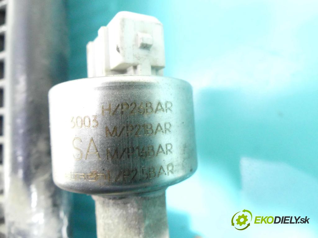 Citroen Xsara Picasso 1,8.0 16v 116 HP manual 85 kW 1749 cm3 5- chladič klimatizácie  (Chladiče klimatizácie)