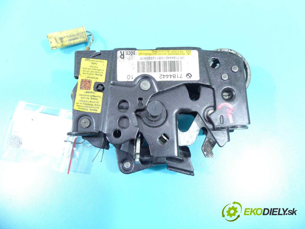 Bmw 5 F10 2010-2017 2.0 184 hp automatic 135 kW 1995 cm3 4- zámek kapoty 7184442