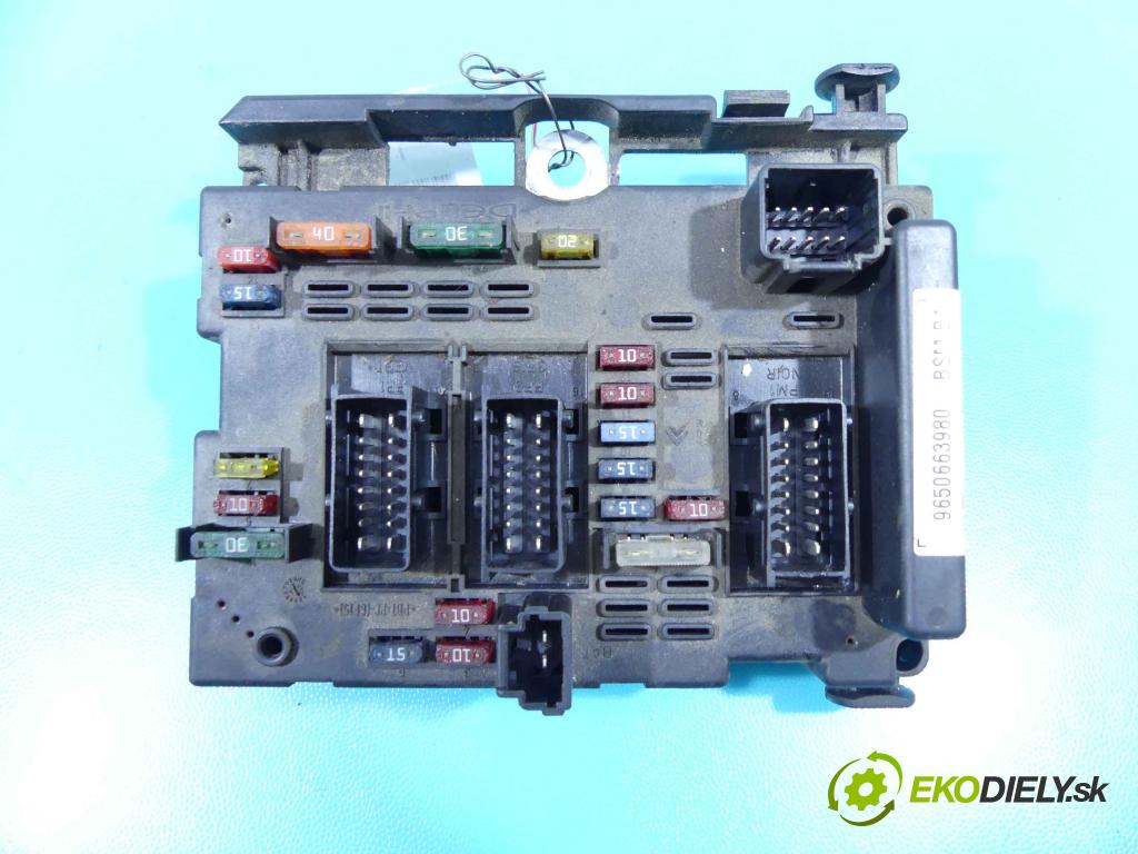 Peugeot 206 1.4 hdi 68 HP manual 50 kW 1398 cm3 5- modul riadiaca jednotka 9650663980 (Ostatné)