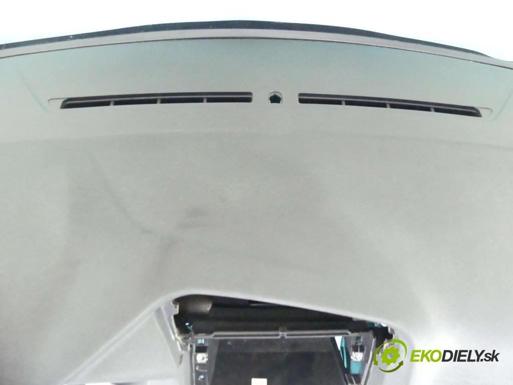 Citroen C4 II 2010-2017 1.6 hdi 92 HP manual 68 kW 1560 cm3 5- kokpit,pristrojová doska rozdeľovacia