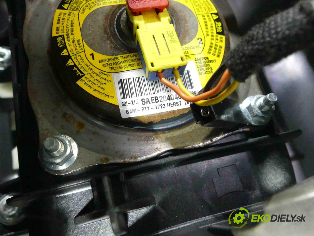 Citroen C4 II 2010-2017 1.6 hdi 92 HP manual 68 kW 1560 cm3 5- kokpit,pristrojová doska rozdeľovacia